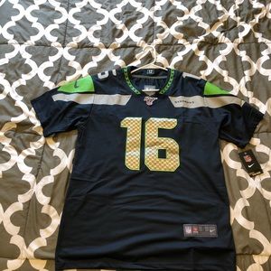 Tyler Lockett men’s Seahawks jersey